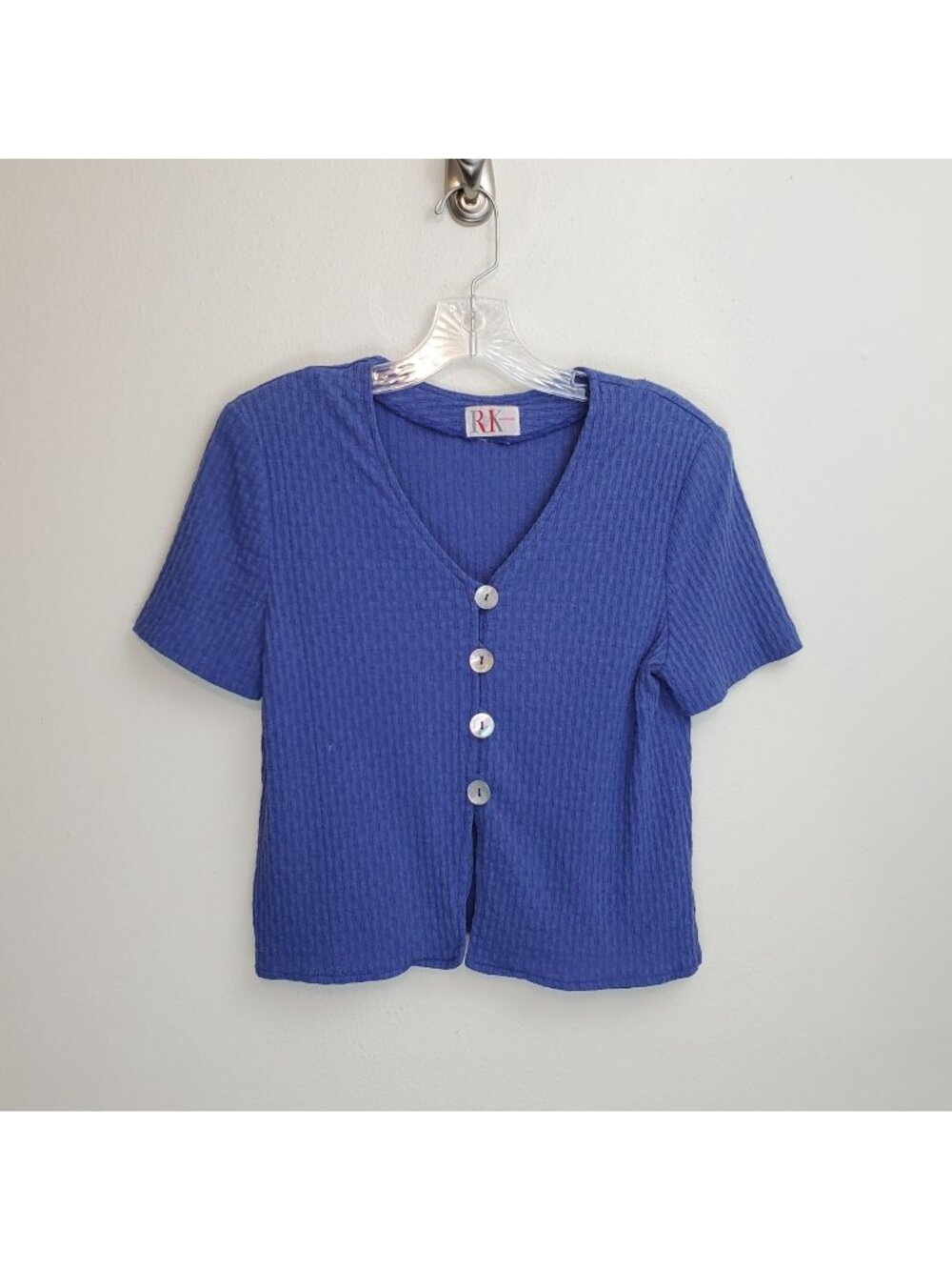R & K Originals blue vintage button up cropped blouse